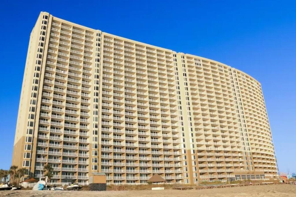 Beautiful Beachfront Paradise! Emerald Beach Resort Panama City Beach Exteriör bild