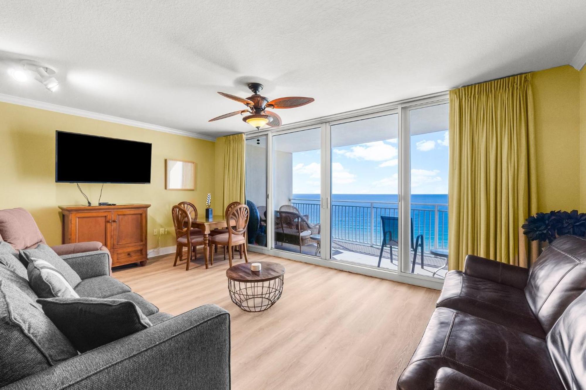 Beautiful Beachfront Paradise! Emerald Beach Resort Panama City Beach Exteriör bild
